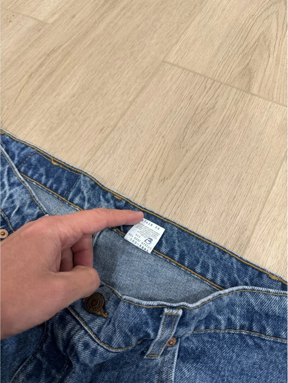 NWOT Vintage 90s Levis 560 Jeans 36x31 Loose Fit Tapered Leg Blue USA Made 1997